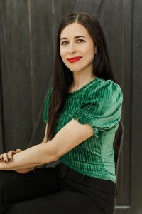 Caryn Hernandez Headshot Caryn Hernandez Headshot